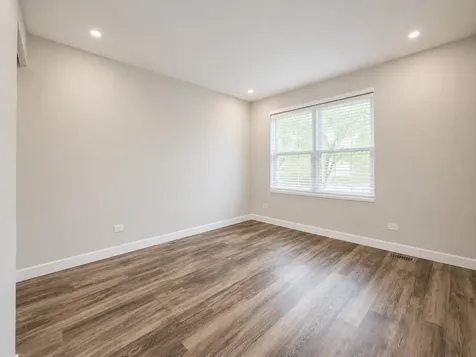 311 Milton Court Bloomingdale IL 60108