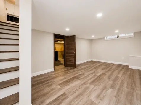 311 Milton Court Bloomingdale IL 60108