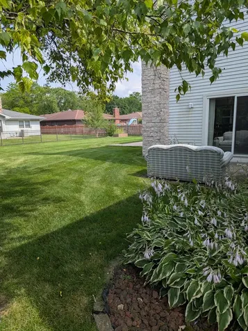 121 Glenridge Lane Schaumburg IL 60193