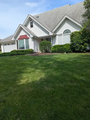 121 Glenridge Lane Schaumburg IL 60193
