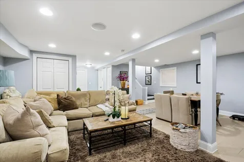 1416 Elmwood Avenue Berwyn IL 60402