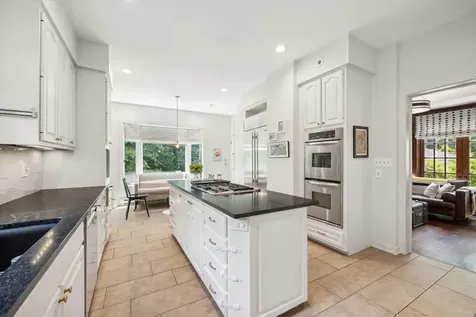 390 Hazel Avenue Highland Park IL 60035