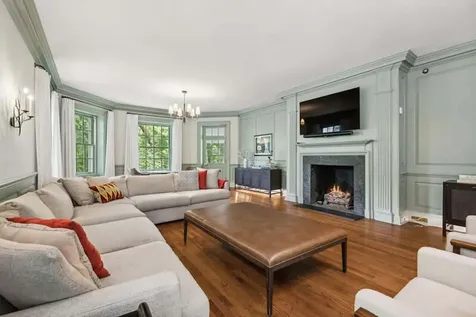 390 Hazel Avenue Highland Park IL 60035