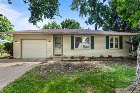 2805 Clayton Boulevard Champaign IL 61822