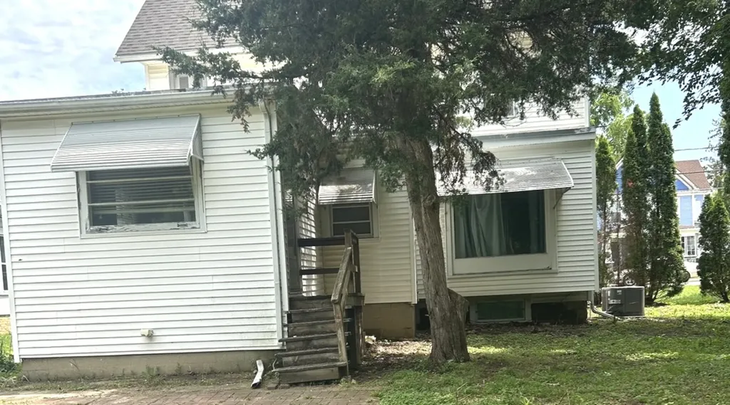 992 Main Street Antioch IL 60002