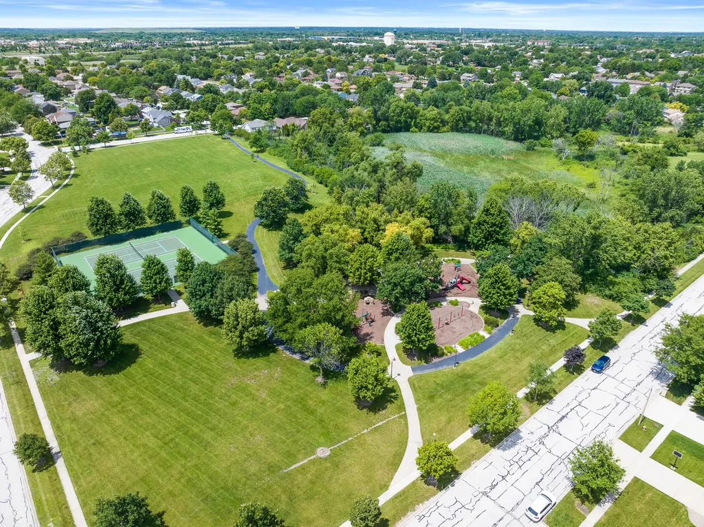 10S520 Havens Drive Downers Grove IL 60516