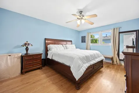10S520 Havens Drive Downers Grove IL 60516