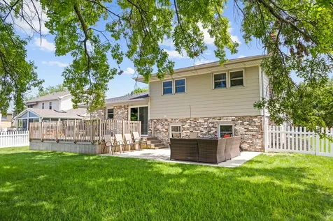 10S520 Havens Drive Downers Grove IL 60516