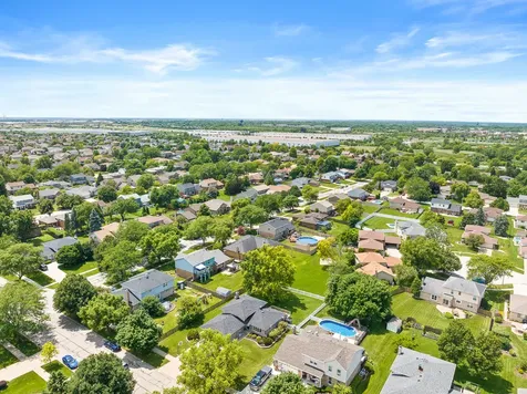 10S520 Havens Drive Downers Grove IL 60516