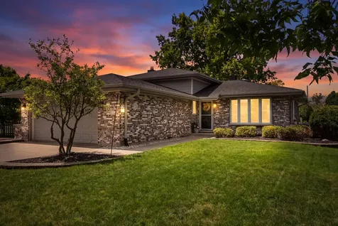 10S520 Havens Drive Downers Grove IL 60516