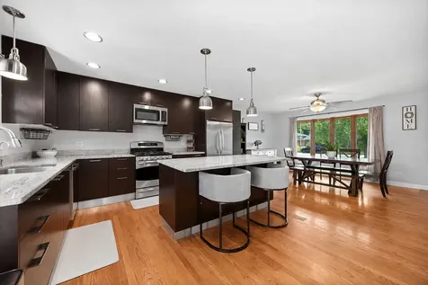 10S520 Havens Drive Downers Grove IL 60516
