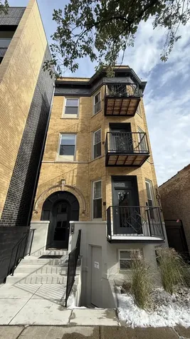 1015 North California Avenue Chicago IL 60622