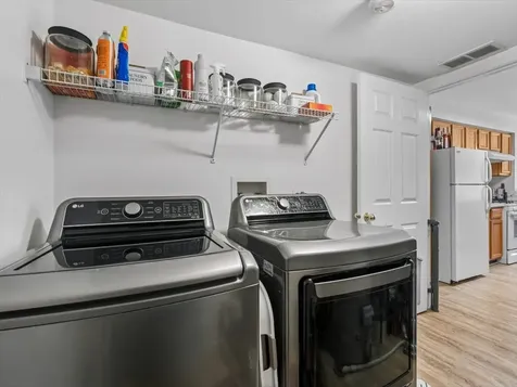 949 Charlela Lane Elk Grove Village IL 60007