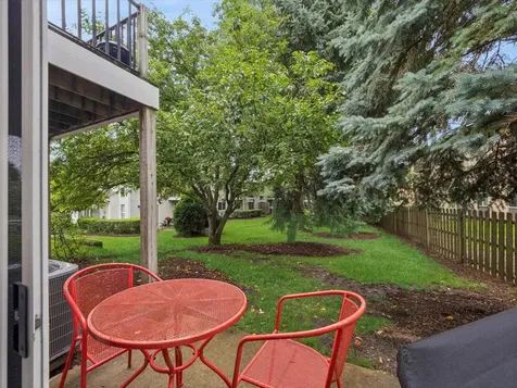 949 Charlela Lane Elk Grove Village IL 60007