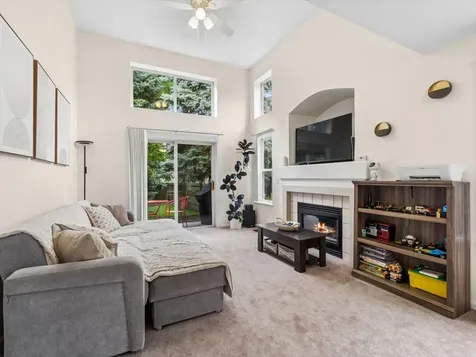 949 Charlela Lane Elk Grove Village IL 60007
