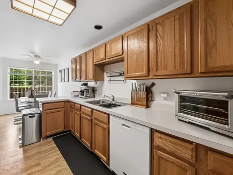 949 Charlela Lane Elk Grove Village IL 60007