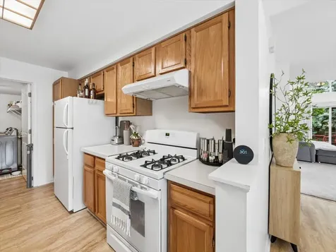 949 Charlela Lane Elk Grove Village IL 60007