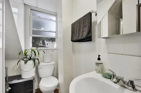 2919 North Seeley Avenue Chicago IL 60618