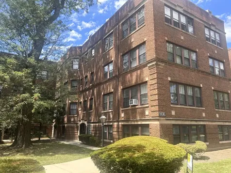 106 North Lincoln Avenue Riverside IL 60546