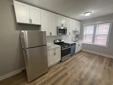 106 North Lincoln Avenue Riverside IL 60546