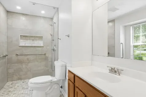 501 Grosse Pointe Circle Vernon Hills IL 60061