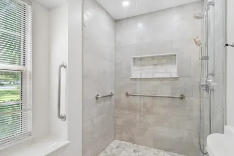 501 Grosse Pointe Circle Vernon Hills IL 60061