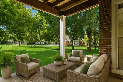 501 Grosse Pointe Circle Vernon Hills IL 60061