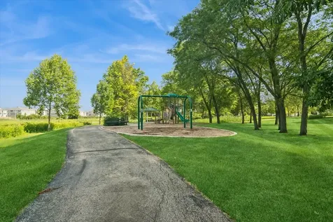 501 Grosse Pointe Circle Vernon Hills IL 60061
