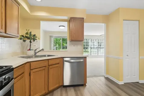 501 Grosse Pointe Circle Vernon Hills IL 60061