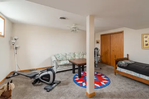 2738 Becker Drive Peru IL 61354