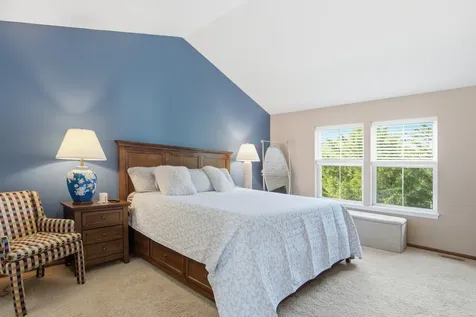 2975 Falling Waters Lane Lindenhurst IL 60046
