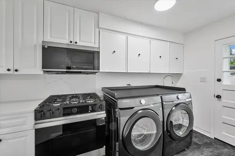 412 Lavergne Avenue Wilmette IL 60091