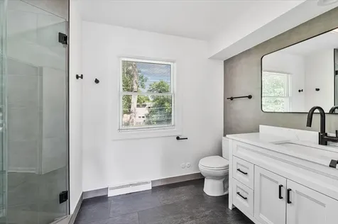 412 Lavergne Avenue Wilmette IL 60091