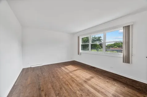 412 Lavergne Avenue Wilmette IL 60091