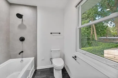 412 Lavergne Avenue Wilmette IL 60091