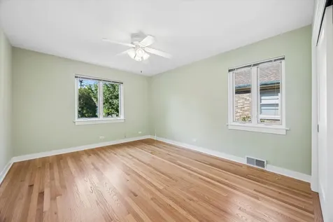 443 Shenstone Road Riverside IL 60546