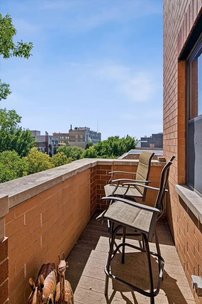 1908 West Irving Park Road Chicago IL 60613