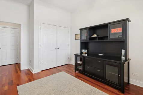 1908 West Irving Park Road Chicago IL 60613