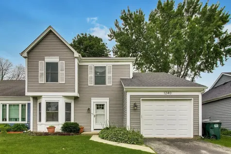 1240 Huntington Drive Mundelein IL 60060