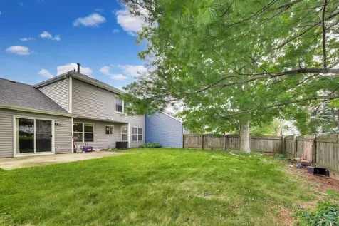 1240 Huntington Drive Mundelein IL 60060