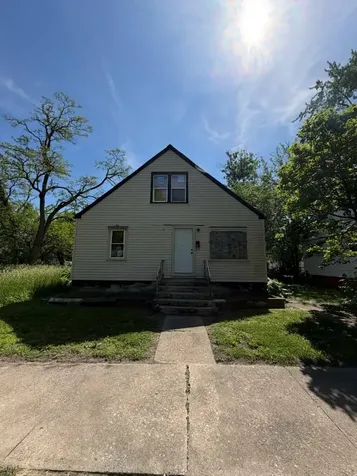 15641 Paulina Street Harvey IL 60426