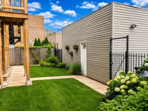 4315 North Richmond Street Chicago IL 60618