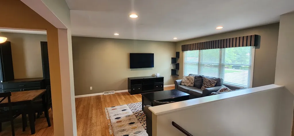 1240 Constellation Drive Aurora IL 60505