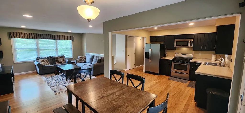 1240 Constellation Drive Aurora IL 60505