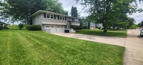 1240 Constellation Drive Aurora IL 60505