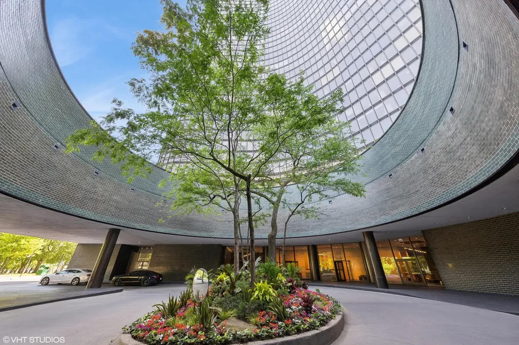 505 North Lake Shore Drive Chicago IL 60611