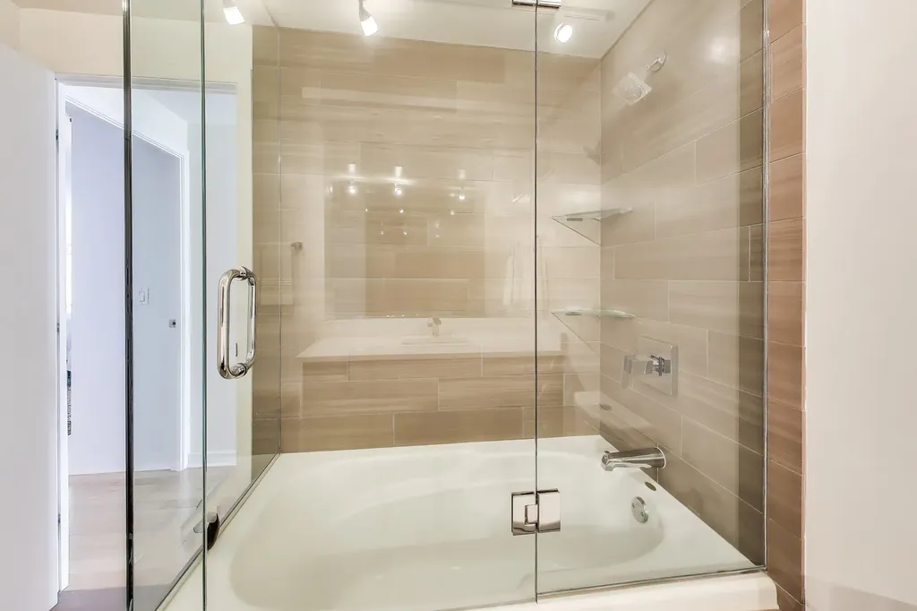 505 North Lake Shore Drive Chicago IL 60611
