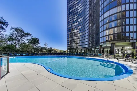 505 North Lake Shore Drive Chicago IL 60611