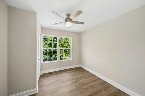 1933 Town Drive Naperville IL 60565