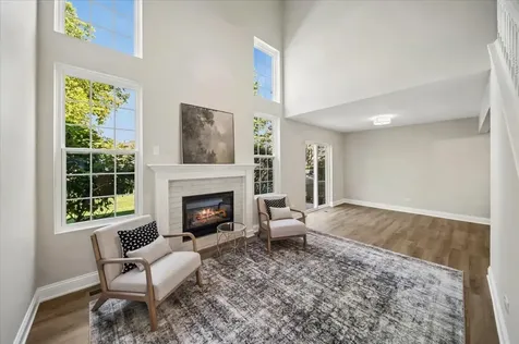 1933 Town Drive Naperville IL 60565